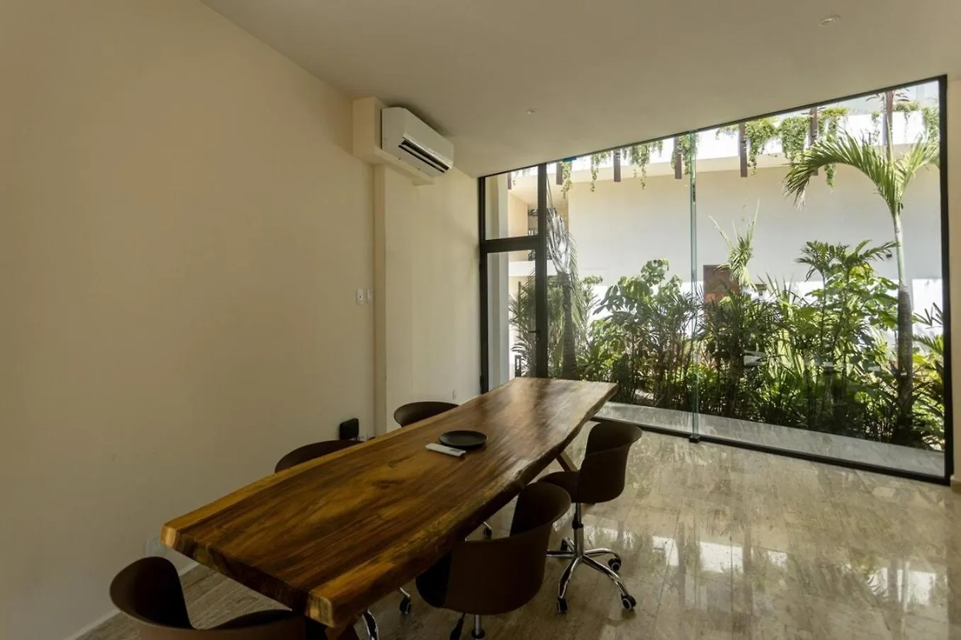 Jungle Luxury Stay Pools, Gym & More Tulum
