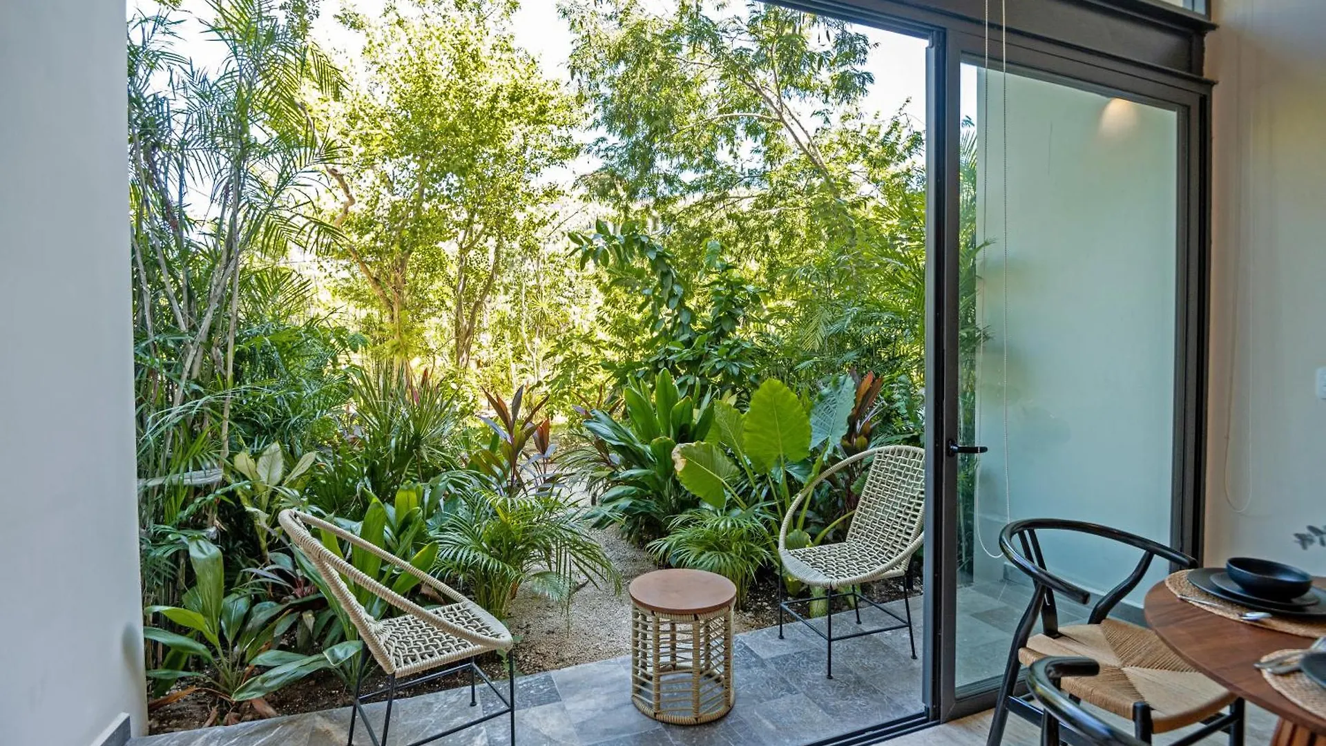 Apartment Jungle Luxury Stay Pools, Gym & More Tulum